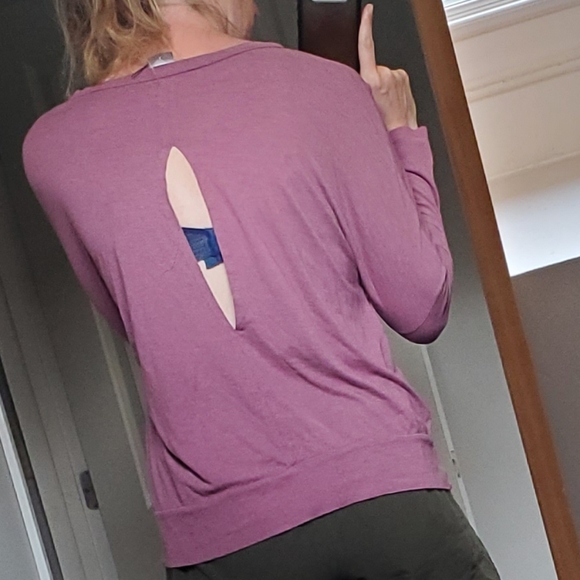 BOBI MAUVE OVERSIZED DOLMAN LONG SLEEVE ATHLEISURE TOP WITH BACK KEY HOLE - Picture 6 of 8